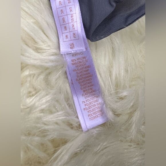 Savage x Fenty Living in The Clouds Iridescent Lace Caged bra sz 40C - Picture 5 of 5